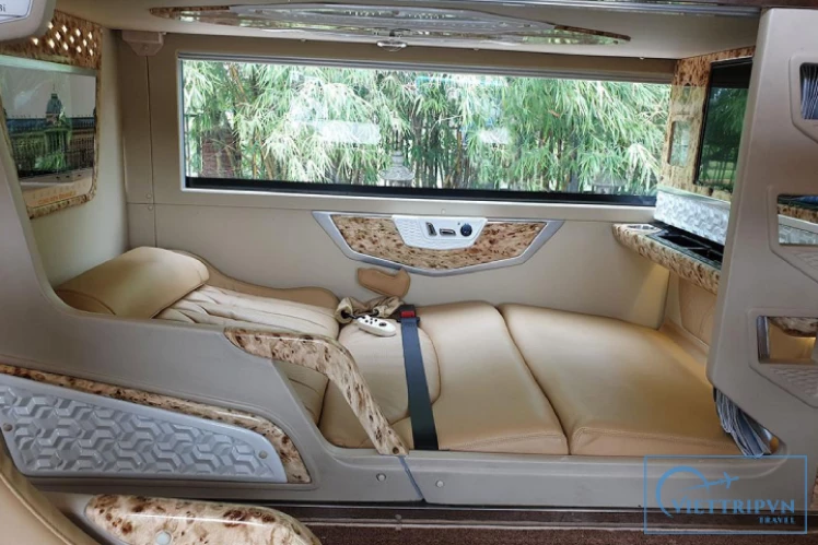 Sao Viet Bus Hanoi Sapa Private Cabin Sleeper Bus image 3