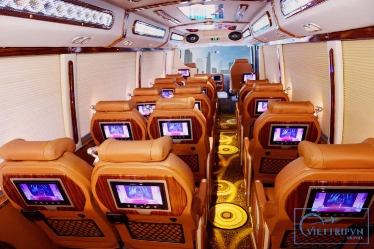 Hanoi to Sapa Limousine - Pumkin Limousine