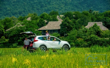 Hanoi to Mai Chau by private car image 2