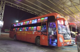 Sapa to Halong bay sleeping bus image 0