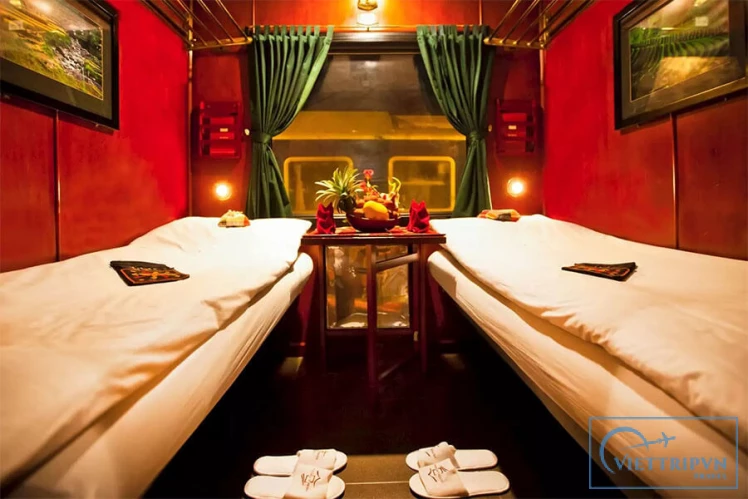 Victoria Express train Hanoi to Sapa - Private cabin image 4