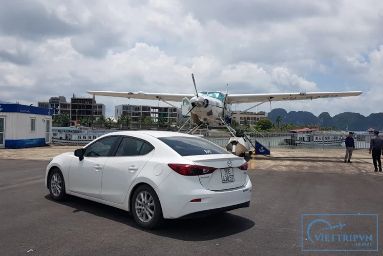Van Don airport to Halong private car image 0
