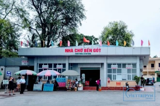 Hanoi to Got ferry terminal by bus image 1