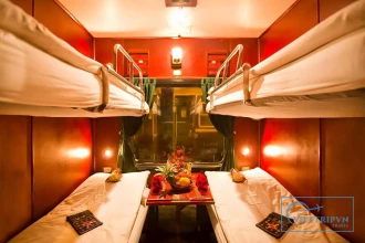 Victoria Express train Sapa to Hanoi image 4